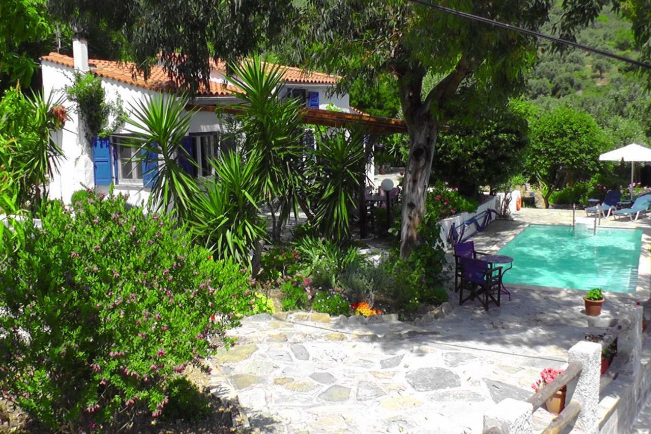 Romantic Lemonia Cottage Скопелос Екстериор снимка